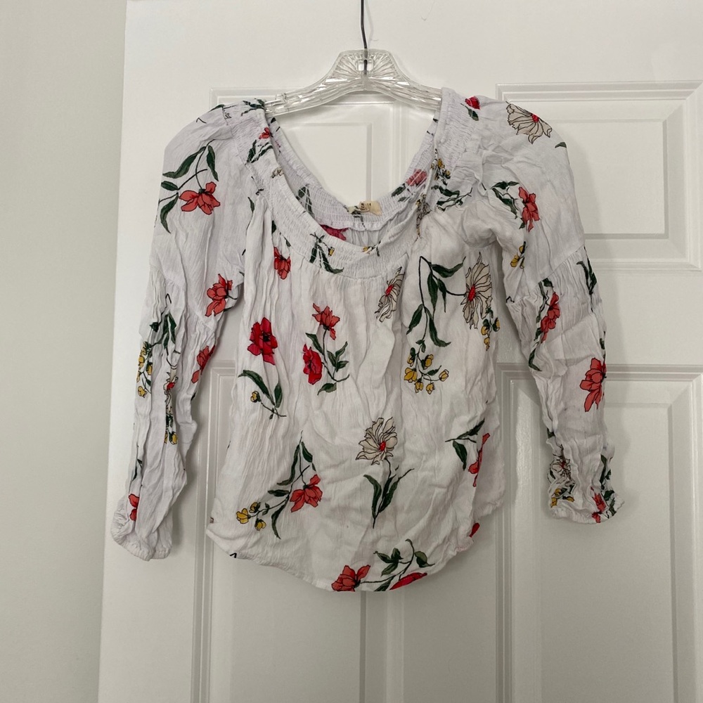 Junior off the shoulder blouse